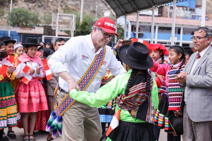 18 regiones participan en la final del concurso literario José María Arguedas en Andahuaylas