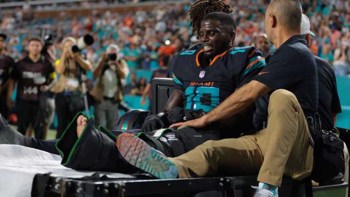 State NFL wrapup: Dolphins lose Tyreek Hill in win, Jaguars beat 49ers
