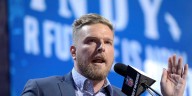 Pat McAfee to donate $100,000 to Pat Summitt Foundation