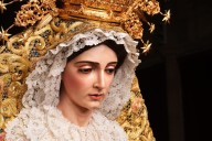 La Virgen de la Aurora vuelve al culto tras su restauración por Pedro Manzano