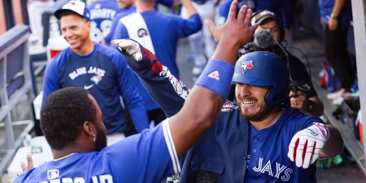 Blue Jays clinch 2025 AL East title