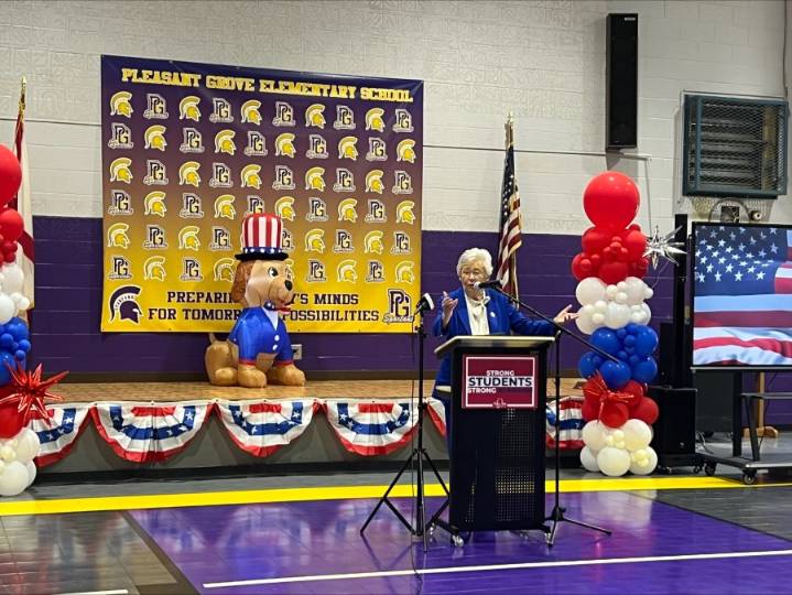 Alabama Gov. Kay Ivey visits elementary school with back