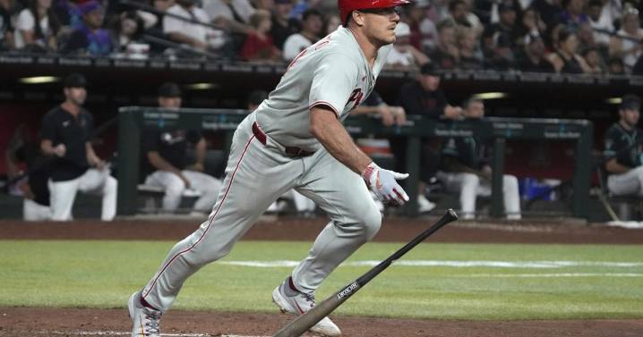 Phillies gear up for playoffs with a new mantra ahead of the NL Division Series