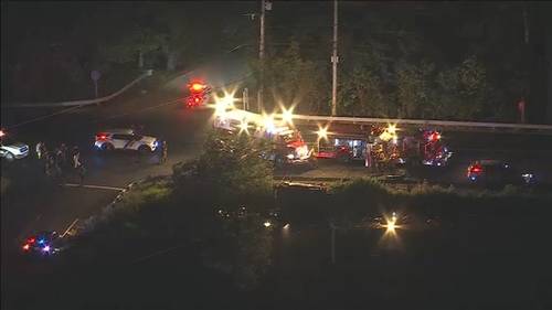 Route 206 shut down after serious crash in Shamong Township, Burlington County