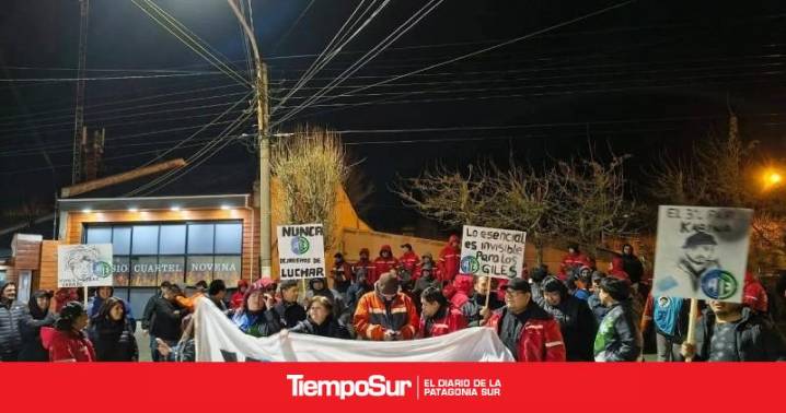 Polémica Cruce entre jubilados de YCRT y los candidatos de La Libertad Avanza