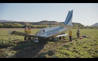 Plane lands safely in Valencia watermelon field after engine failure