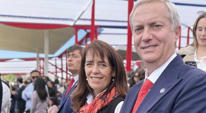 Kast continúa a las baja en las encuestas: Último sondeo cae 6 puntos