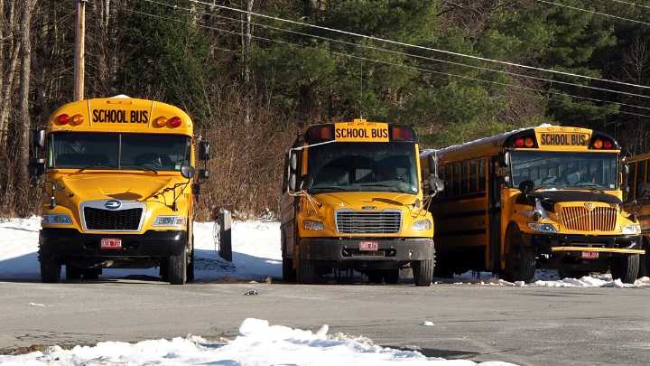 Vermont school bus drivers resume work after employer lifts lockout, but contract still not set