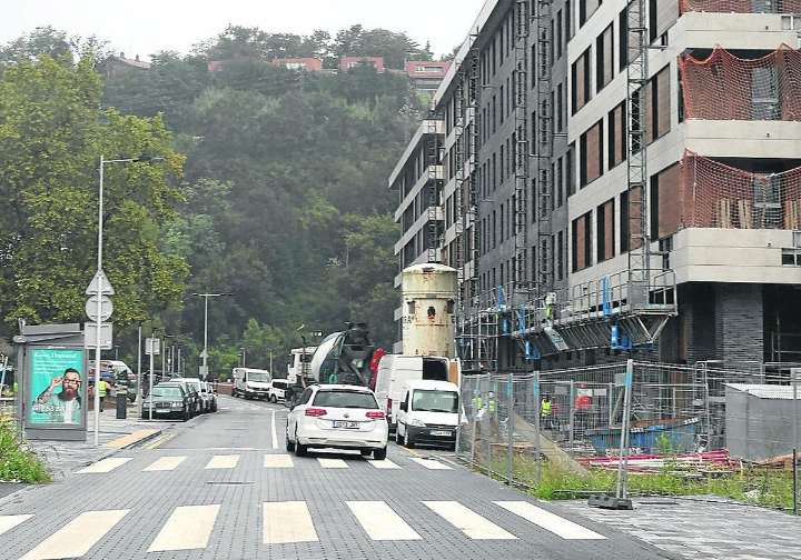 Abierta al tráfico privado la calle principal de Ciudad Jardín