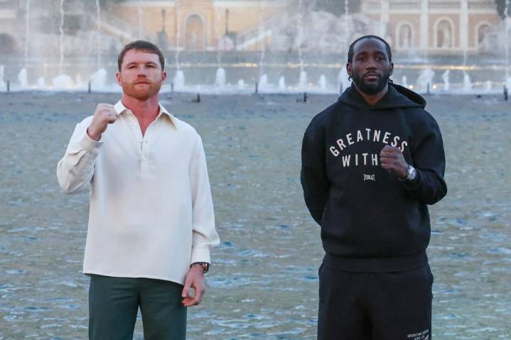 FanDuel promo code: Bet $5, get $300 in bonus bets if your bet wins for Alvarez vs. Crawford