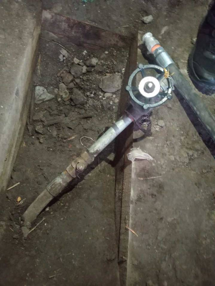 POLICÍA DE ECATEPEC Y MARINA DETECTAN TOMA CLANDESTINA DE COMBUSTIBLE