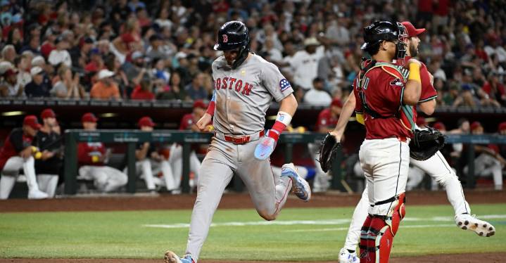 Yankees Rivalry Roundup: Red Sox rally late to avoid sweep in Arizona