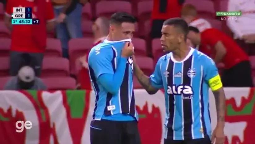 Las lágrimas de Erick Noriega tras cometer dos penales en el clásico ante Inter por el Brasileirao [VIDEO]