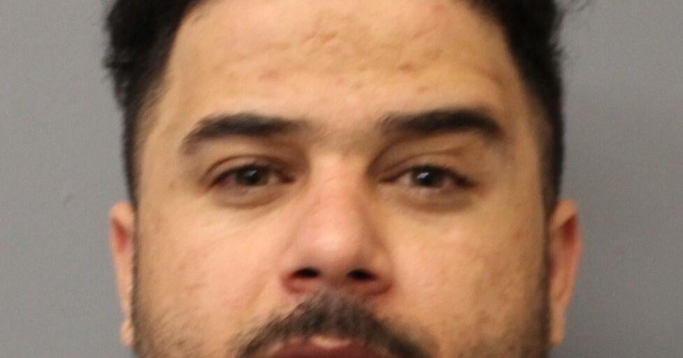 Two charged in Albion smoke shop raid