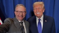 Prime Minister Anthony Albanese scores Presidential selfie with Donald Trump, locks in White House meeting