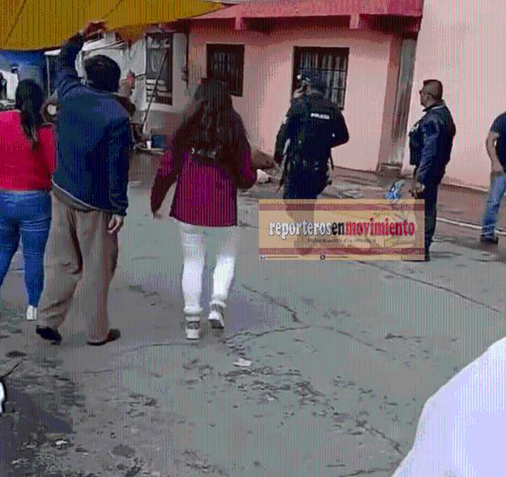 SUJETO ASESINÓ A QUEMA ROPA A TRES PERSONAS Y LOS TIANGUISTAS LO EJECUTARON EN XALATLACO