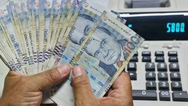 Octavo retiro de las AFP en marcha: una mirada al fondo de pensiones, el descontento y cómo mejorar el sistema