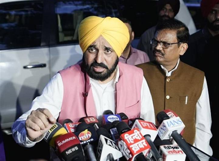 CM calls on Amit Shah, Seek special package for flood ravaged Punjab