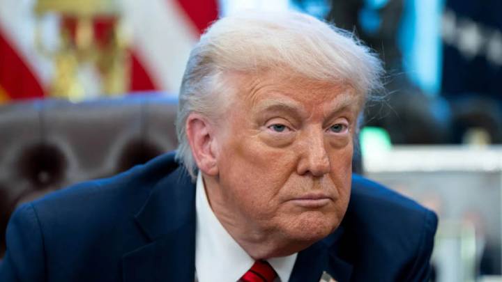 Americans say the Country is on the ‘Wrong Track’ under Donald Trump according to New Polls
