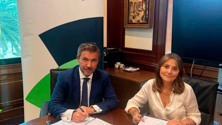 Unicaja renueva su acuerdo con el Colegio de Abogados de Málaga