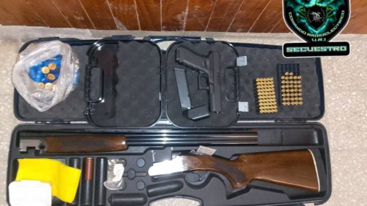Vecinos denunciaron disparos en El Chaquito y la policía detuvo a un hombre de 75 años con un arsenal