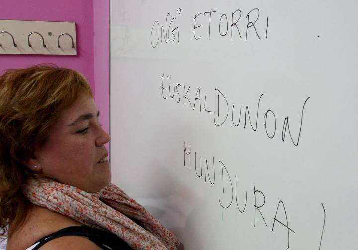 El Gobierno Vasco amplía la gratuidad del aprendizaje del euskera al nivel A2