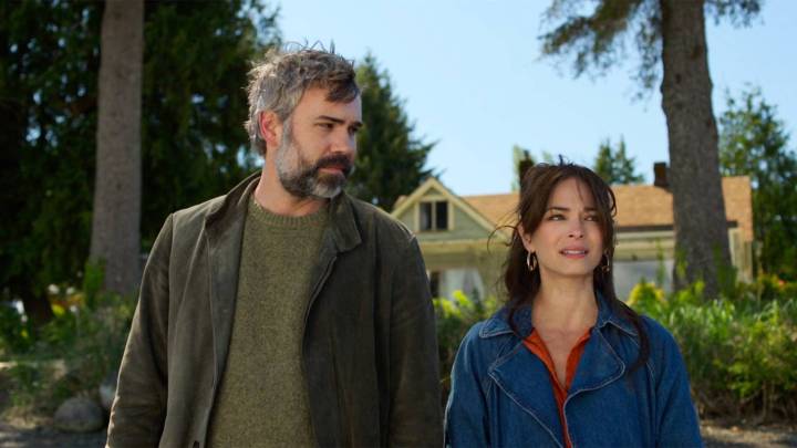 Murder In A Small Town Season 2's Mya Lowe Absence Eplained