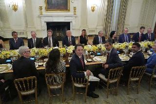Presume Trump apoyo empresarial durante encuentro sin Elon Musk