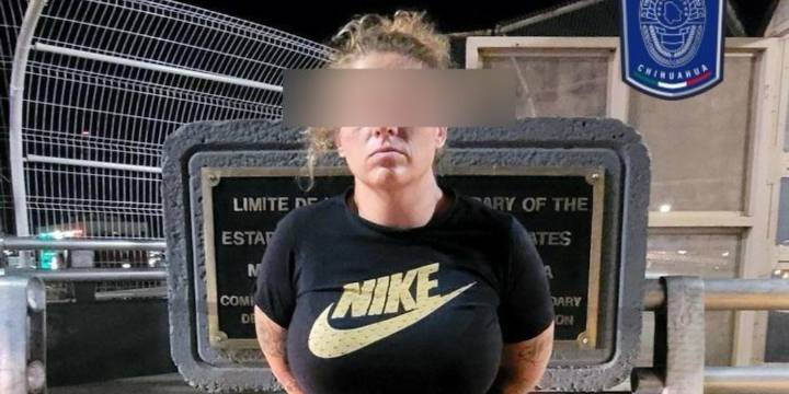 Autoridades mexicanas repatriaron a la sospechosa, solicitada por Estados Unidos por cargos de importación de drogas y crimen organizado