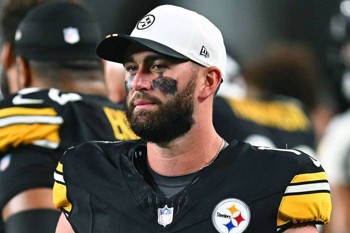 Skylar Thompson Robbed, Injured Before Steelers Game in Ireland