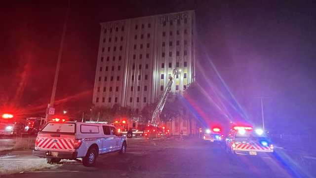 Overnight fire in multi-story building quickly doused