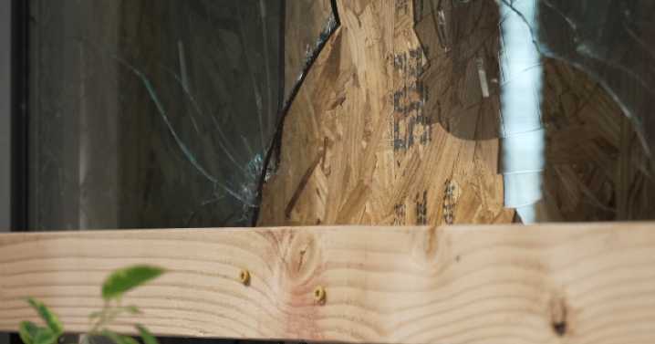 SHATTERED GLASS: Sierra Vista Salvation Army vandalized, costing thousands to fix