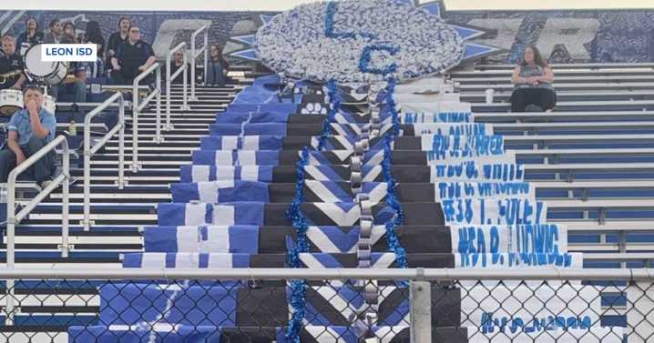 Leon ISD students create 84-foot mum for homecoming