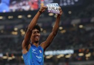 Athletics-Italy's Furlani, 20, leaps to world long jump gold