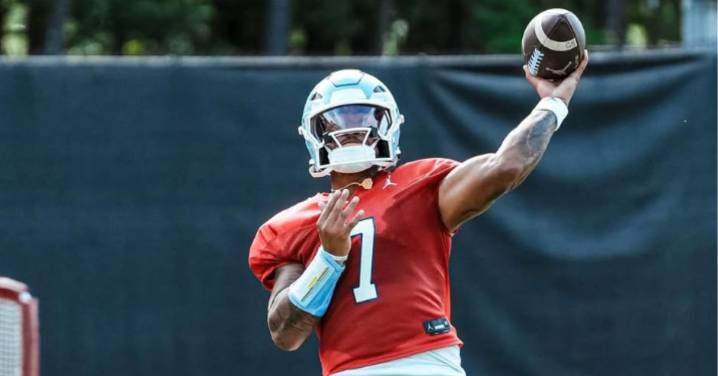 Who Are Gio Lopez’s Parents? Did His Father Play in the NFL? Discover North Carolina quarterback Gio Lopez’s family story, his parents’ support, and the truth behind his father’s football exposure Soh