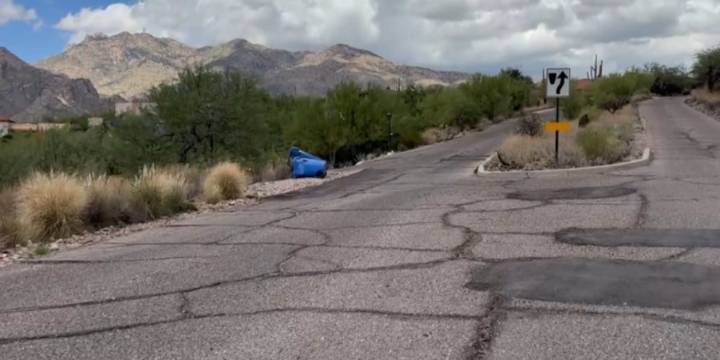 Catalina Foothills residents concerned about road conditions