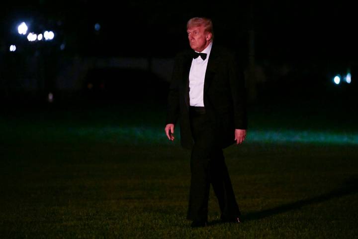 Trump nominará a exabogada Lindsey Halligan como fiscal de Virginia tras estancarse en casos contra adversarios
