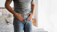 Incontinencia, eyaculación precoz... ¿conoces los síntomas del suelo pélvico en hombres?
