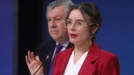 Multa por no votar: Diputados UDI acusan que Vallejo actúa "como si fuera parte del comando de Jara"