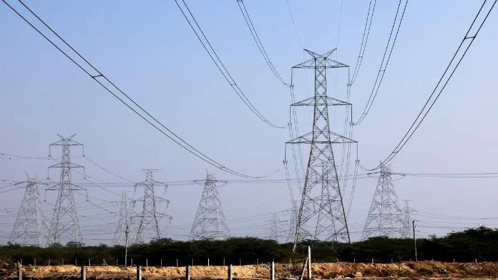 Adani Power trades ex-split, shares soar 18% on NSE post sub