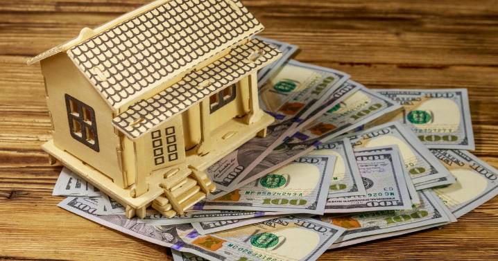 Here's how much a $25,000 home equity loan costs monthly post