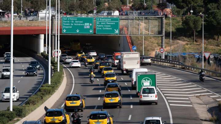 Cataluña creará una plataforma que analizará el impacto de apartar a las VTC