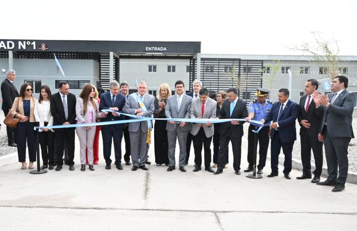 El gobernador Jaldo inauguró la segunda etapa del Complejo Penitenciario Benjamín Paz