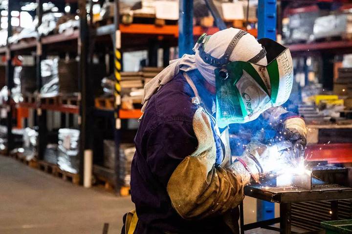 Pymes en alerta: sin crédito, con caída del empleo y riesgo de crisis similar a 2001