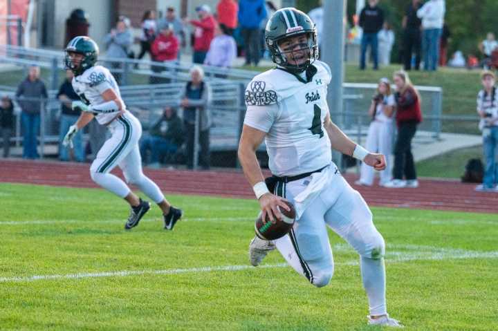 FGR QB dazzles with 5-touchdown performance