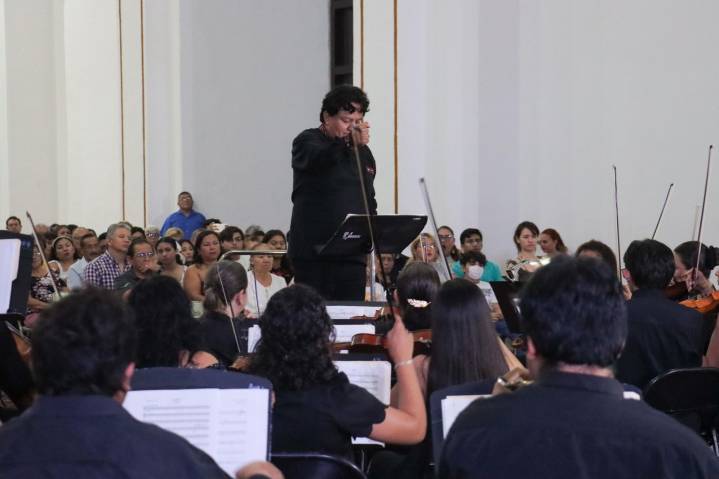 NOCHE MEMORABLE PARA LA CULTURA CAMPECHANA