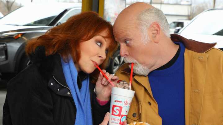 Green Flags In Reba McEntire & Rex Linn's Relationship