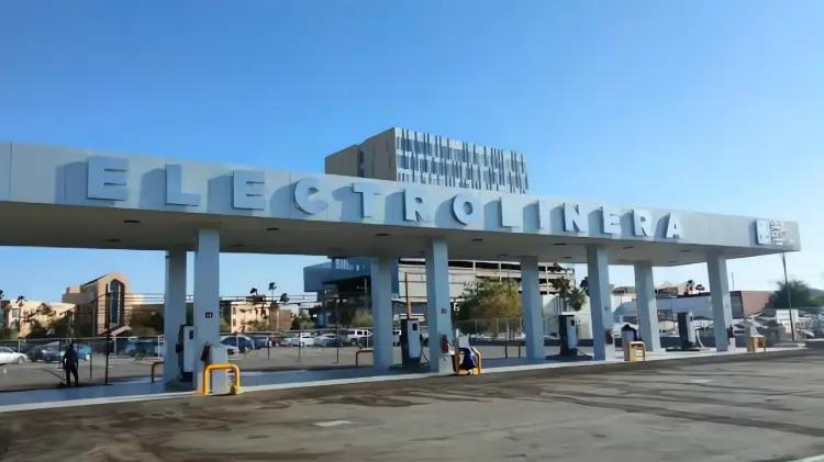 Electrolinera del Estado ofrece servicio de recarga gratis