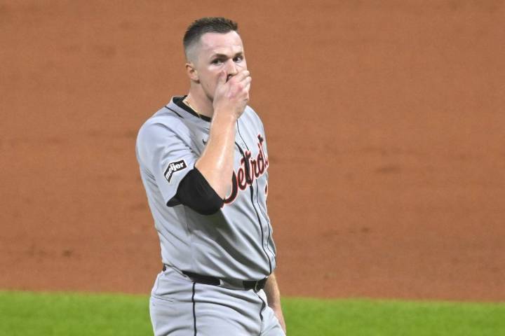 Tigers' ace Tarik Skubal, Guardians' manager Stephen Vogt come together to visit David Fry