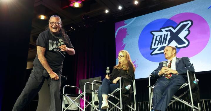 What 3 'Lord of the Rings' stars said onstage at FanX